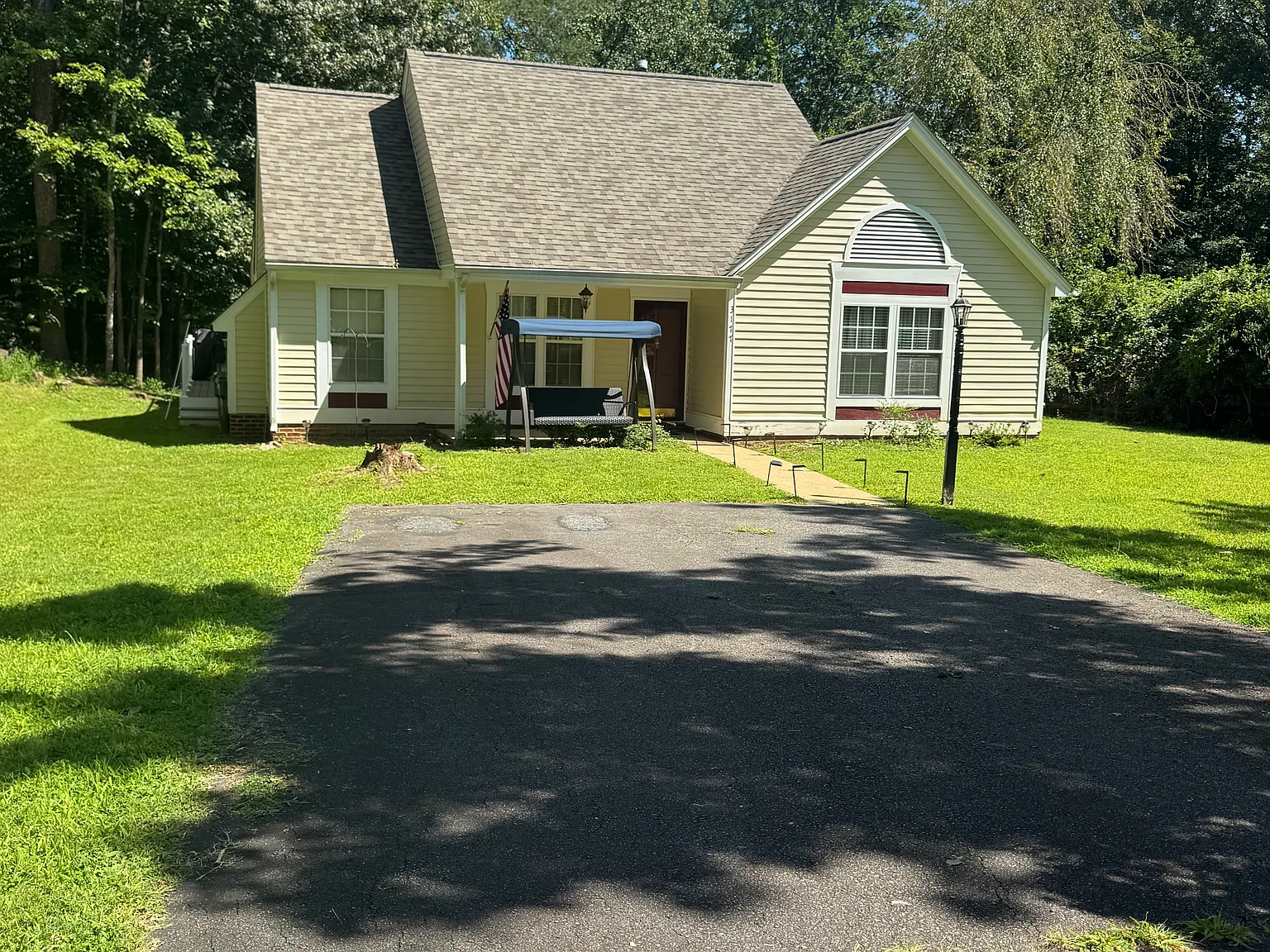 3177 Saddlebrook Ln — Photo 2