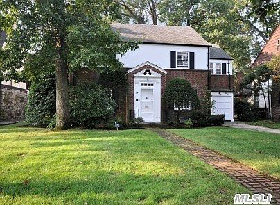 1st image of 54 Vanderveer Ct