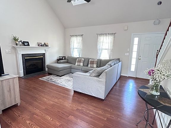 3rd image of 2125 Forge Ridge Cir