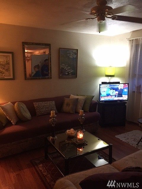 2nd image of 9827 Dekoven Dr SW #1-6