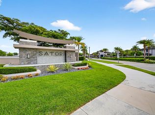 15800 NW 88th Ave, Miami Lakes, FL 33018