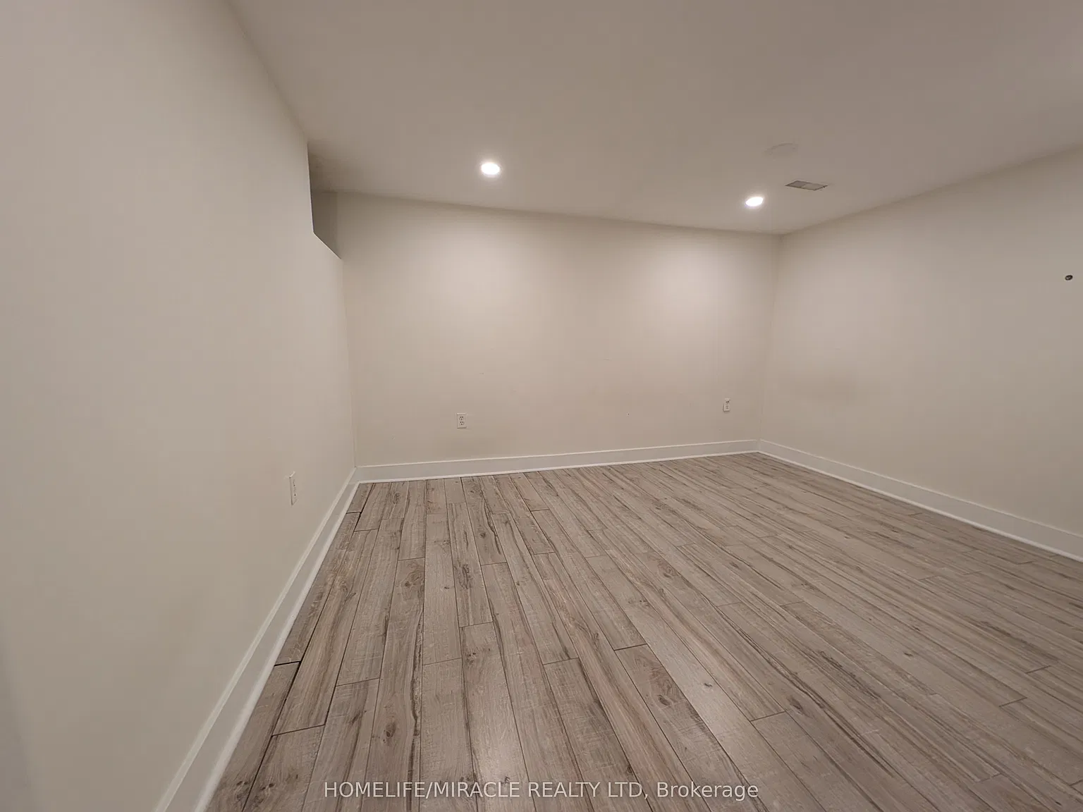 2 bed, $1,700 — Photo 4