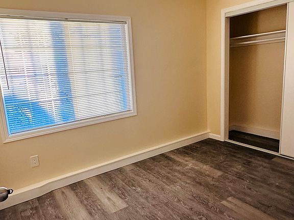 5th image of 182 Berk Pl #2