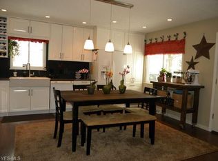 994 Moneta Ave, Aurora, OH 44202