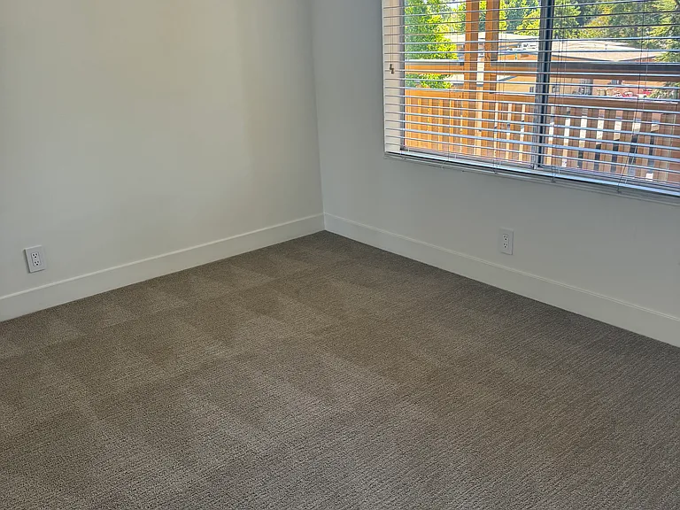 1515 The Glens Apartments — Photo 41