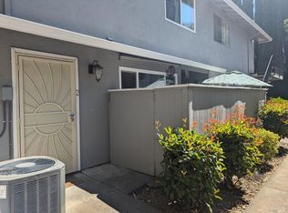 134 Del Rio Ct APT 2, Vacaville, CA 95687