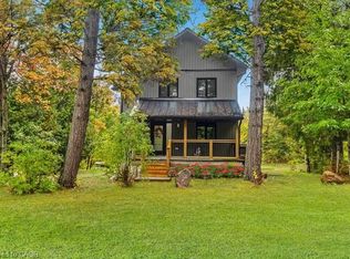 127 Paradise Rd, South Algonquin, ON K0J 2M0