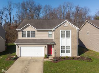 2910 Parkview Dr, Columbus, IN 47201