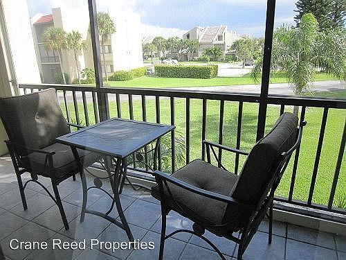 3rd image of 1605 S Us Hwy 1 APT V2-201