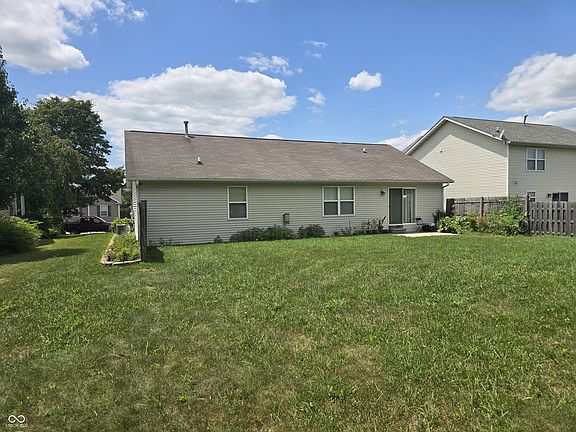 4th image of 3068 N Natasha Dr