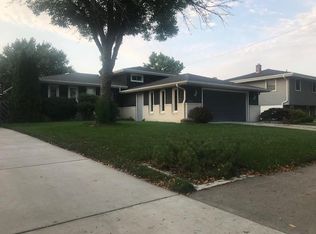 2101 44th St, Highland, IN 46322