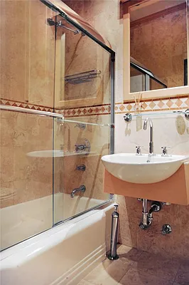 Sold by R New York | media 4