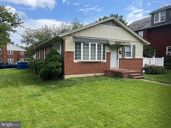 2nd image of 6011 Edna Ave