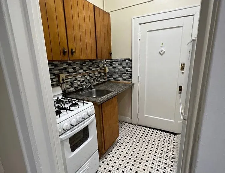 132 Jay St #5 — Photo 1