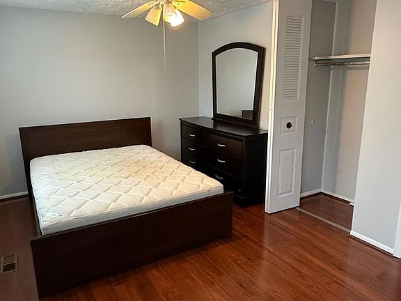 2nd image of 8302 White Star Ct