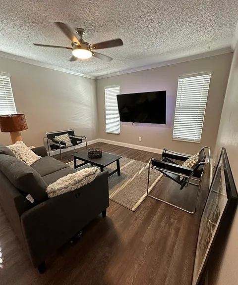 4500 E Bay Dr — Photo 9