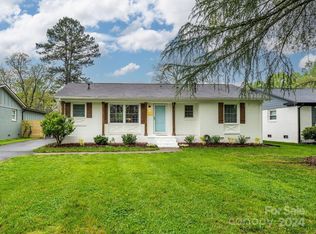 1920 Windham Pl, Charlotte, NC 28205