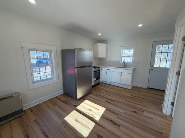 3 Old Blue Point Rd #101, Scarborough, ME 04074