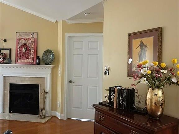 5th image of 2409 Waterwheel Dr