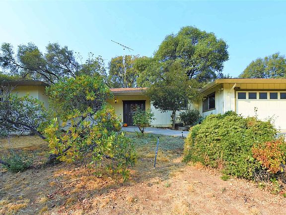 3rd image of 19414 Rockridge Way