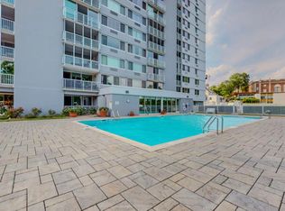 1 Strawberry Hill Ave #2D, Stamford, CT 06905