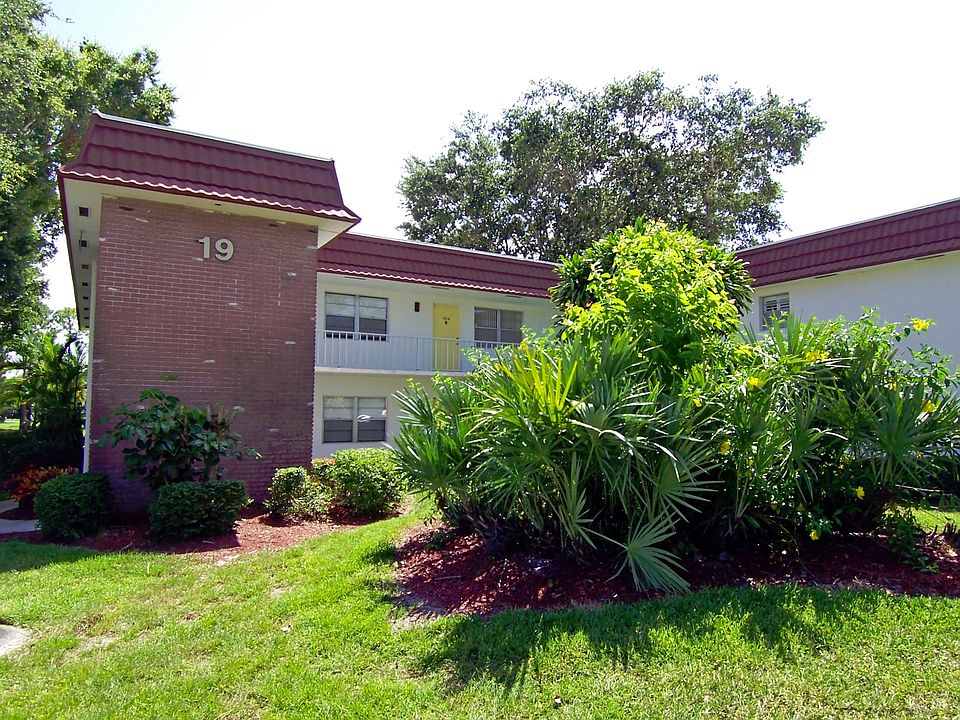 1st image of 1225 NW 21st Street #1914