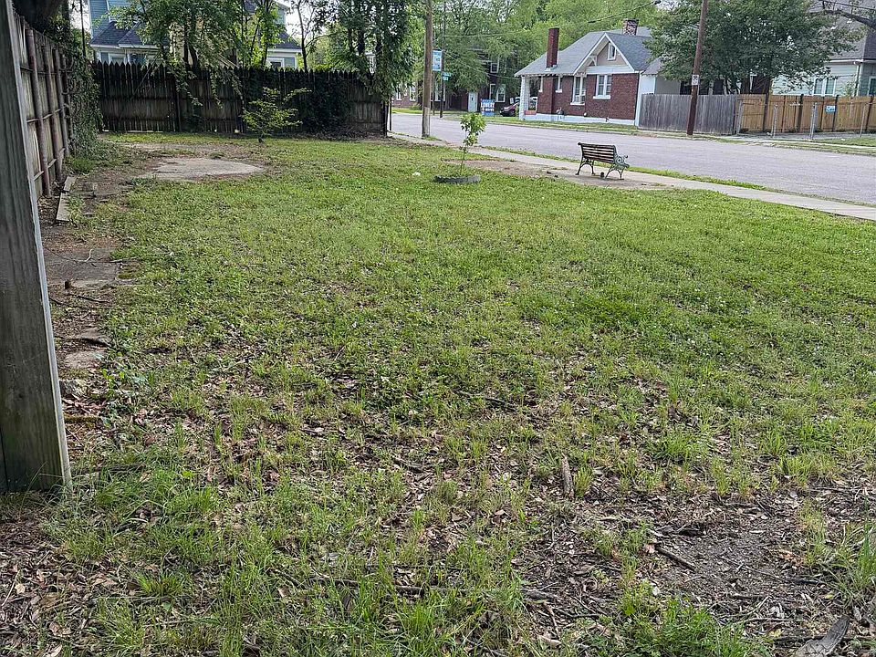 1st image of 2219 YOUNG AVE