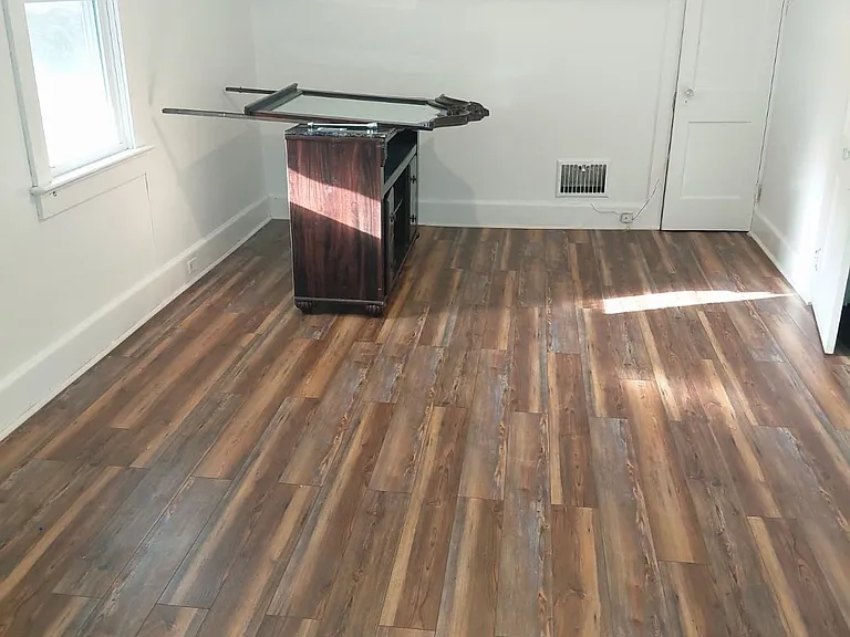 8424 Nylon Ave — Photo 10