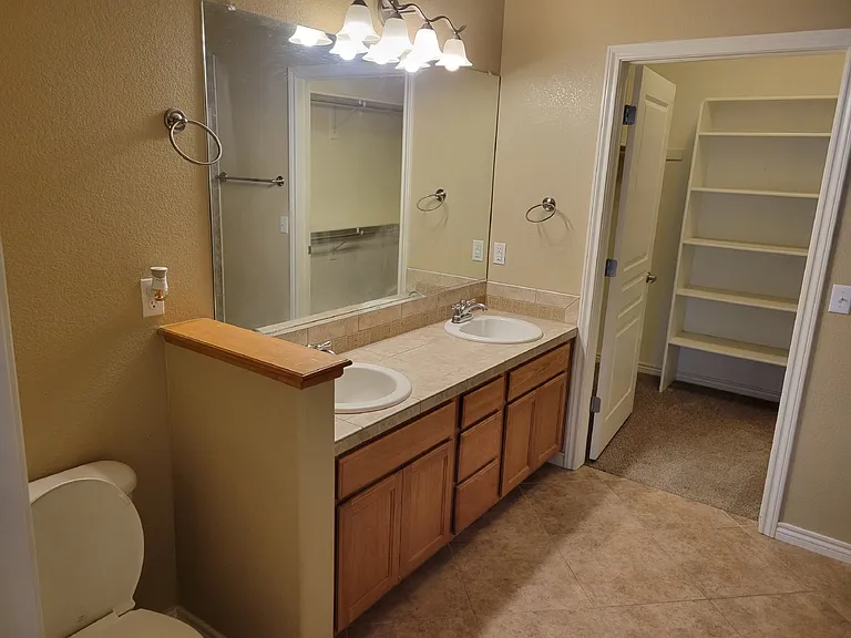 11962 W Long Cir #101 — Photo 14