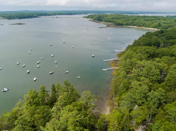 0 Madeleine Point Road, Yarmouth, ME 04096