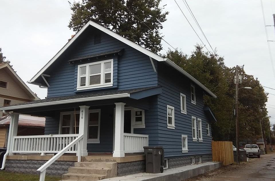 1st image of 610 E 33rd St