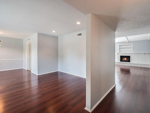 3rd image of 705 Auburn Dr