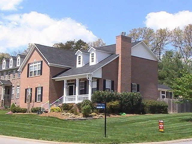 2nd image of 12701 Heathland Dr