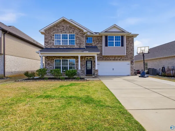 119 Sage Oak Dr, Decatur, AL 35603