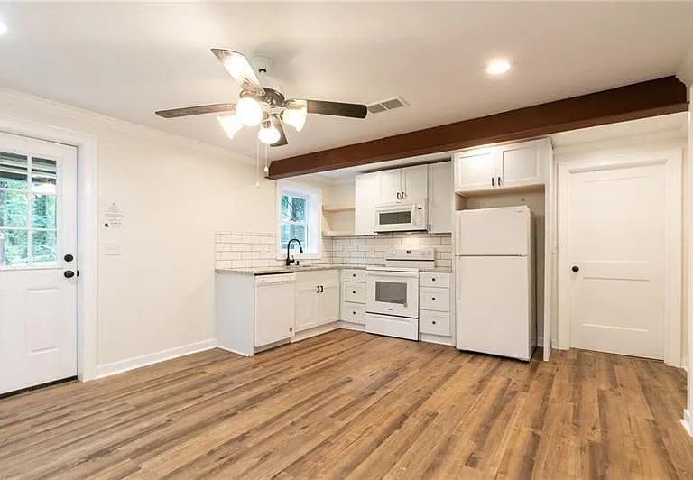 4932 Rock Haven Dr SW — Photo 9