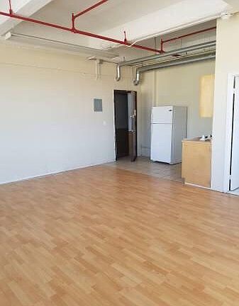 2nd image of 659 Eagle Ave