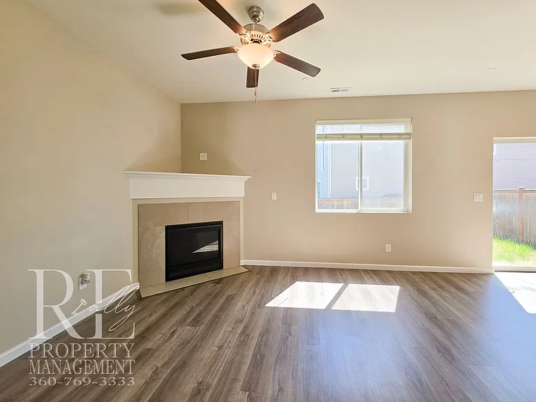 106 McNeal Ave — Photo 2