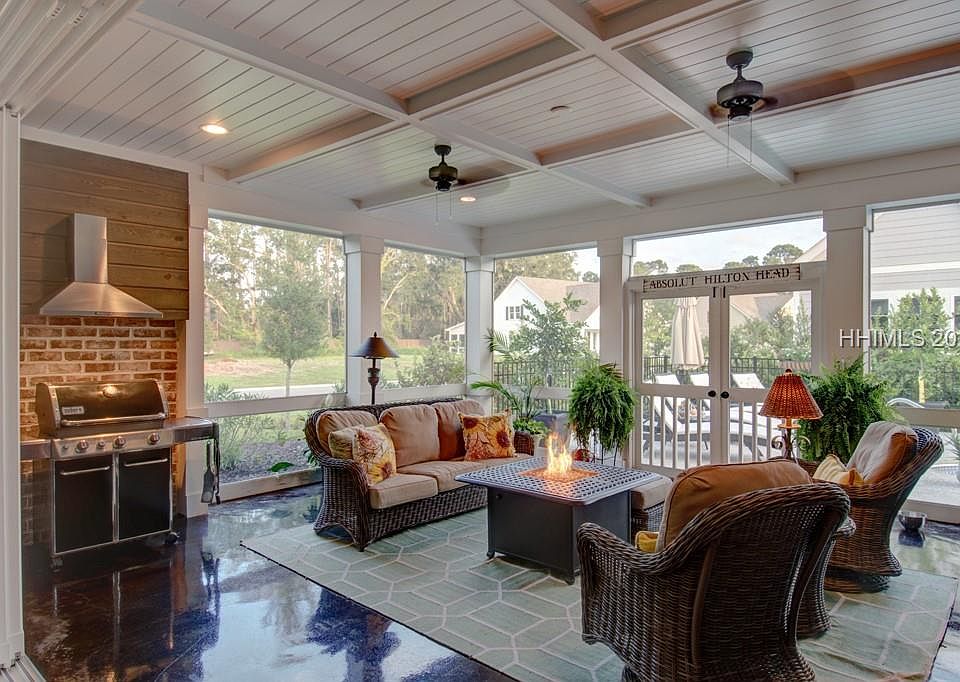 1st image of 14 Lavender Cir