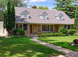 2738 Raleigh Ave, Minneapolis, MN 55416