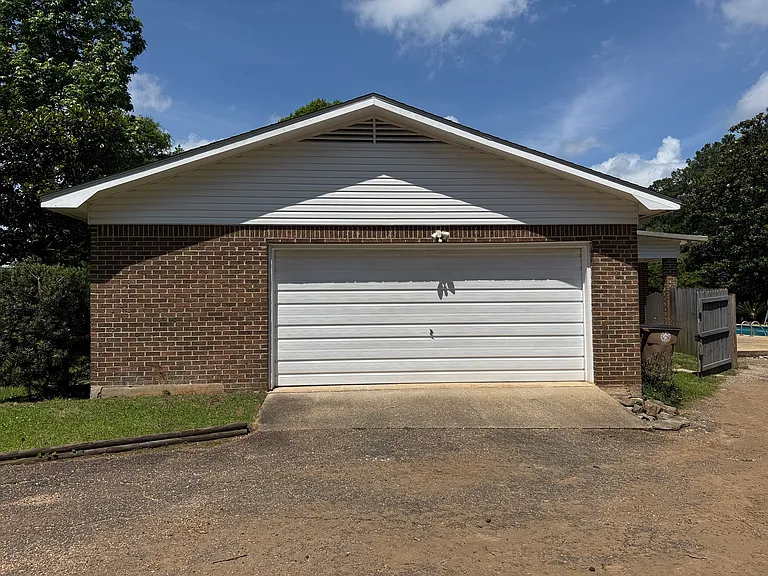 3512 Shadowwood Ct — Photo 38