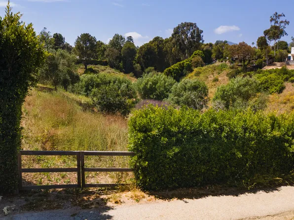 6825 Fernhill Dr, Malibu, CA 90265