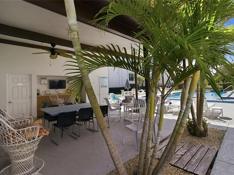 2060 Marilyn St #207 — Photo 26