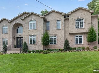 80 Holland Ave, Demarest, NJ 07627
