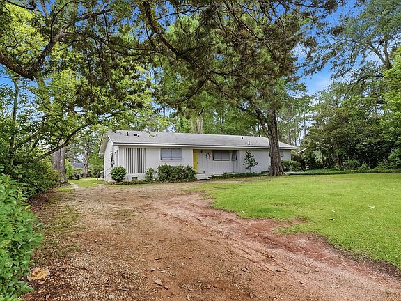 4th image of 1812 Dawson Rd