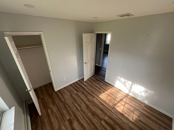 2nd image of 33 Country Greens Dr #1