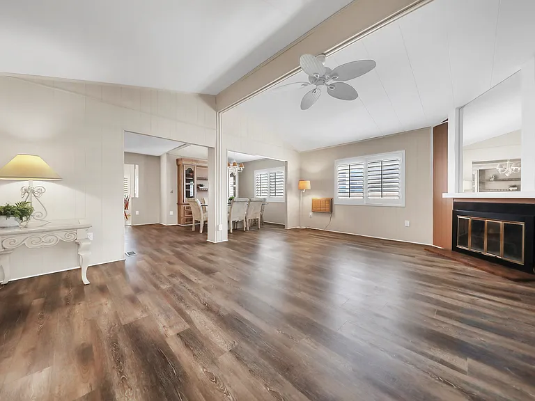 74647 Azurite Cir E — Photo 6