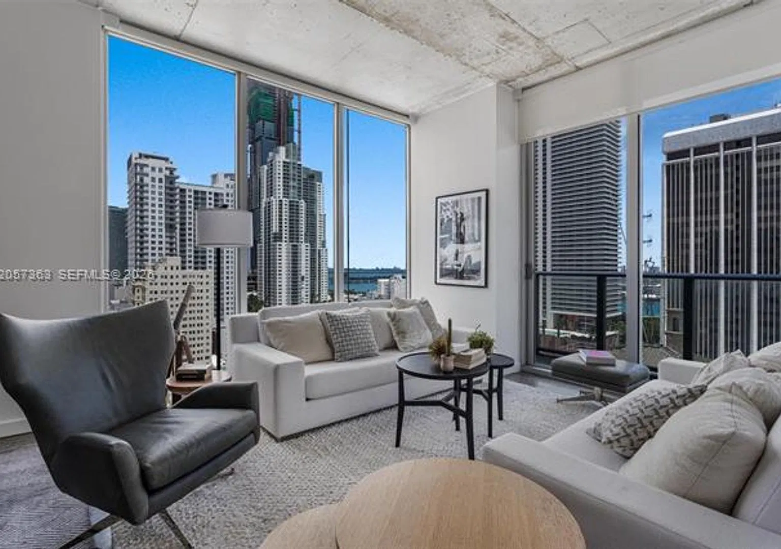 151 SE 1st St cu-2102, Miami, FL 33131 — Photo 4