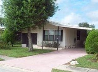 5445 Antigua Dr, Zephyrhills, FL 33541