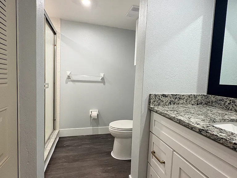 19505 Quesada Ave #EE201 — Photo 9