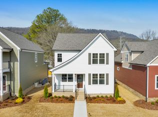 1297 Thomas Ave, Chattanooga, TN 37409